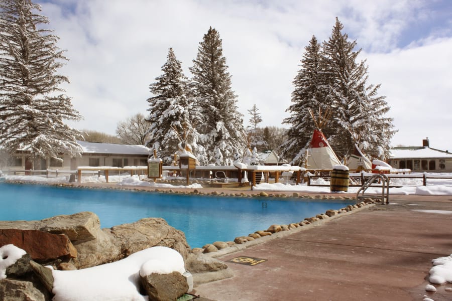 Wintry pool scene of Saratoga Hot Springs Resort