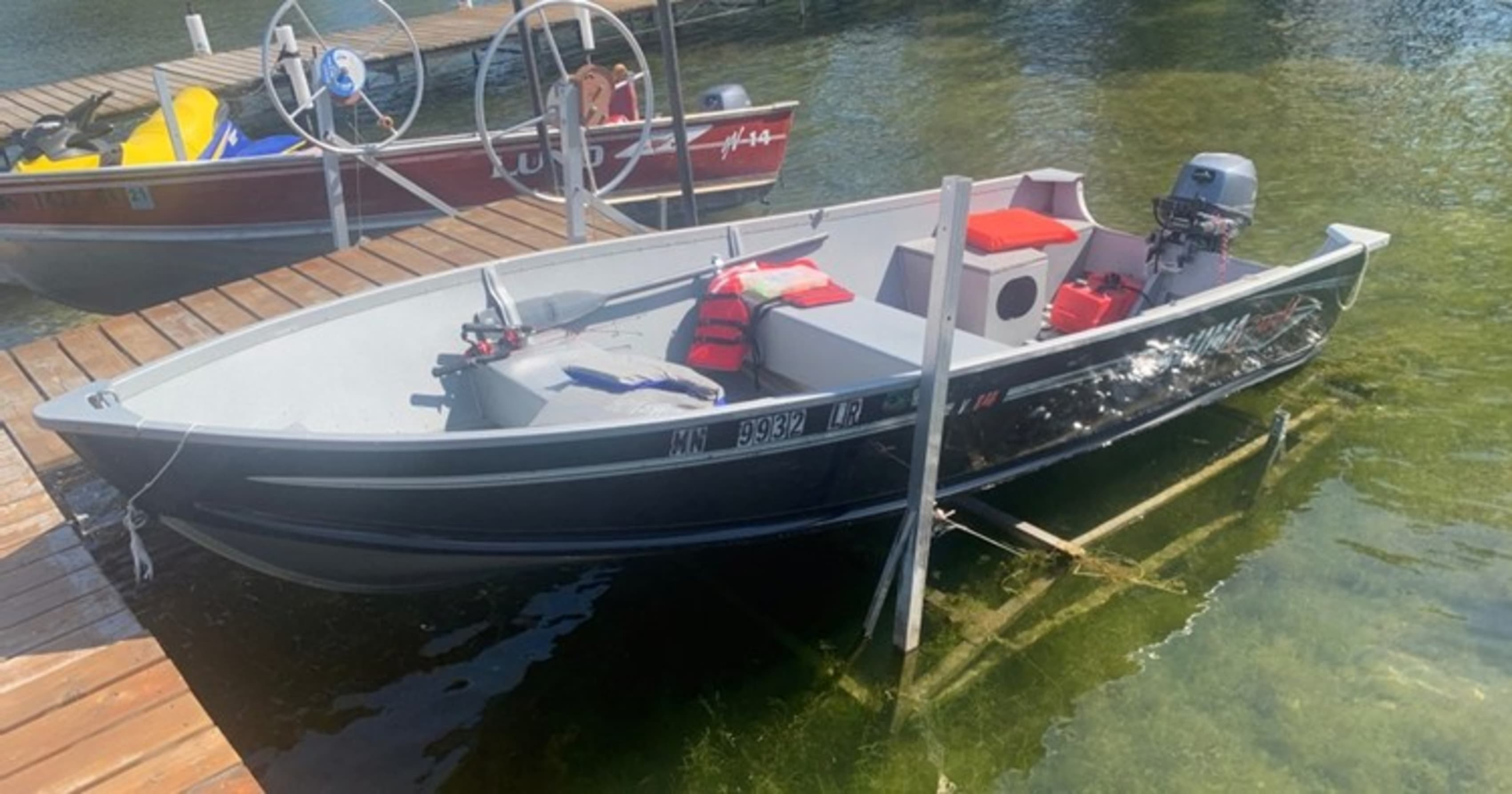 8hp Aluminum Fishing Boat (Red)