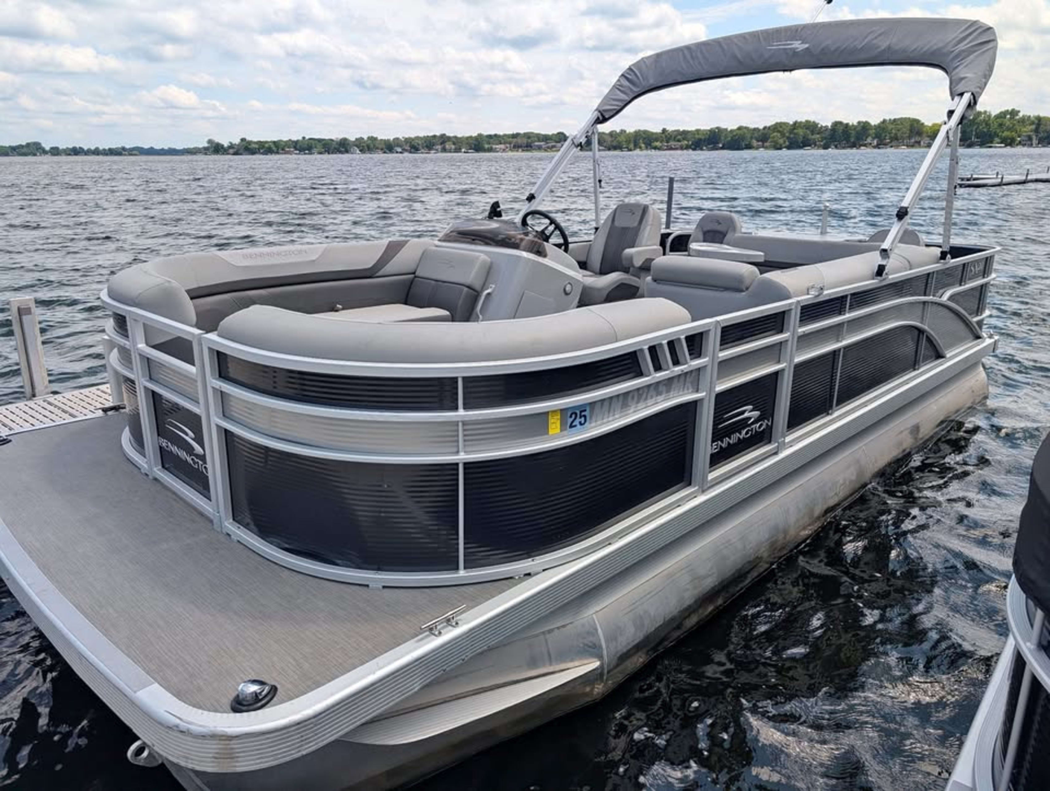 2023 Bennington  20' 50 HP (New)