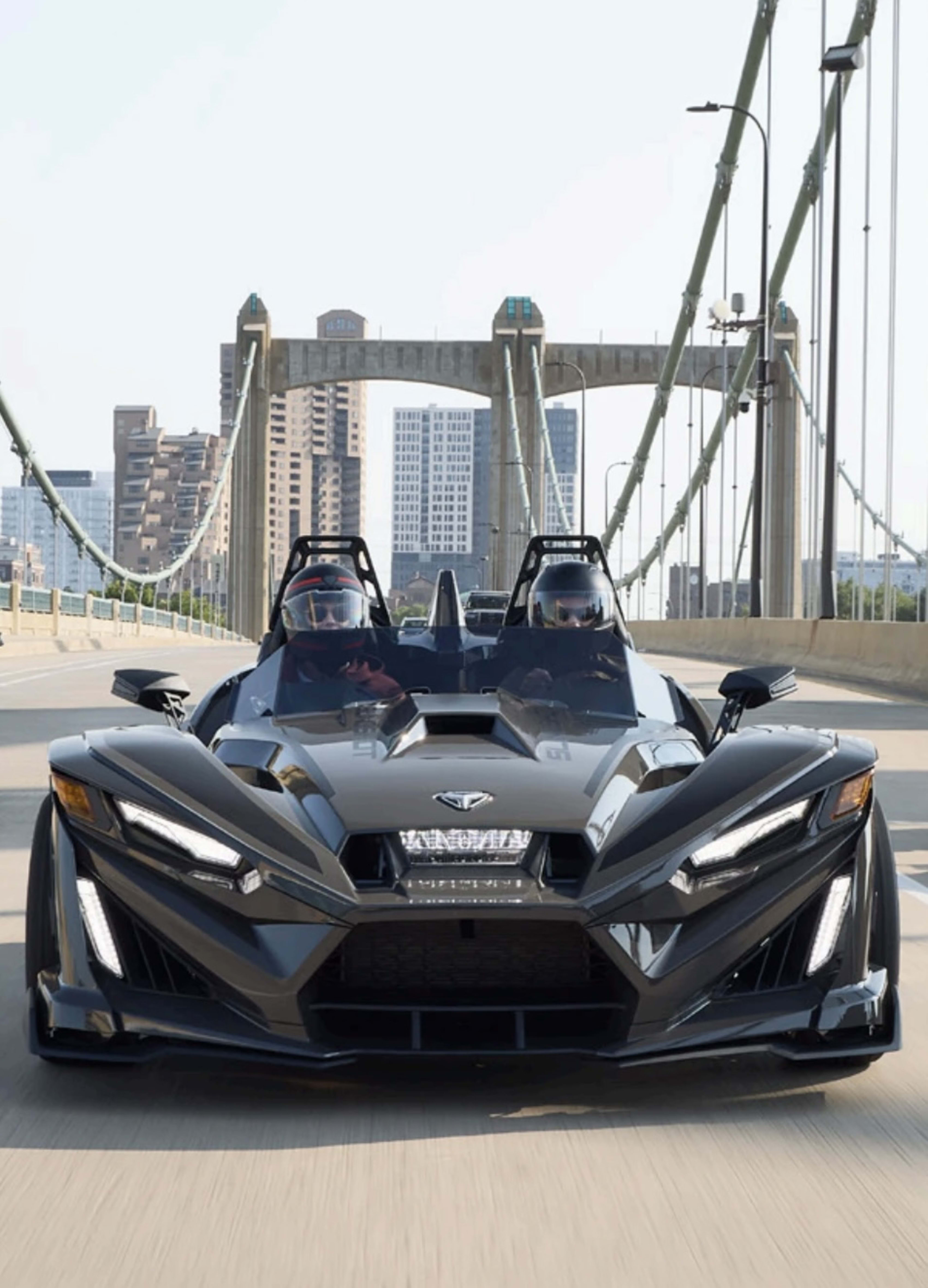 Slingshot R Autodrive