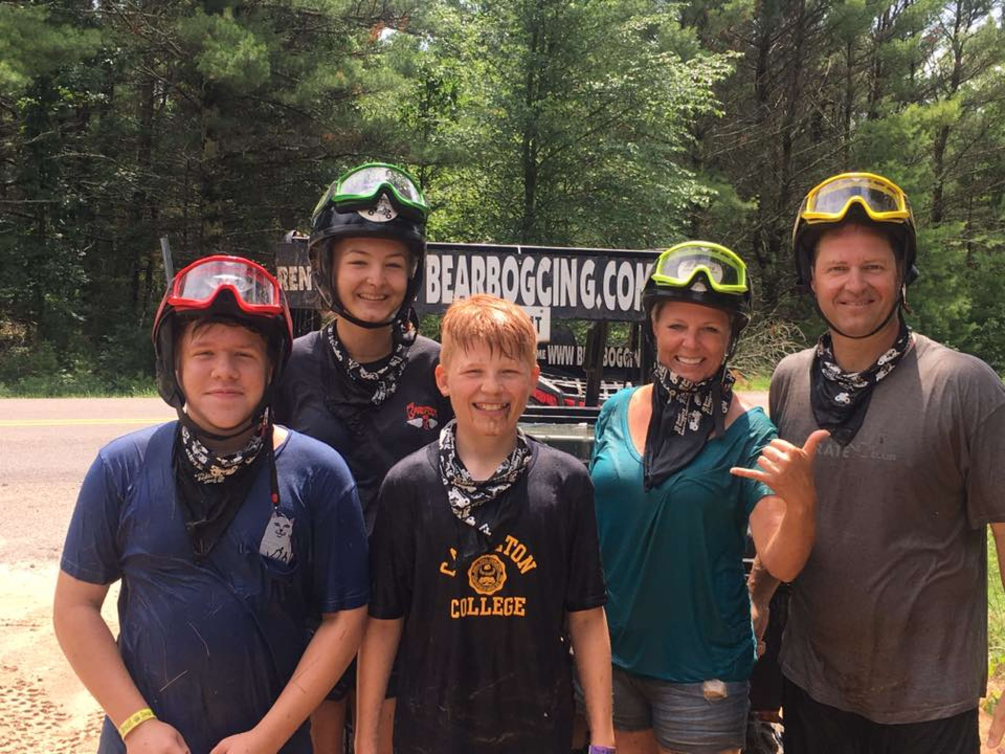 Bear Bogging Adventure Tours - Hatfield