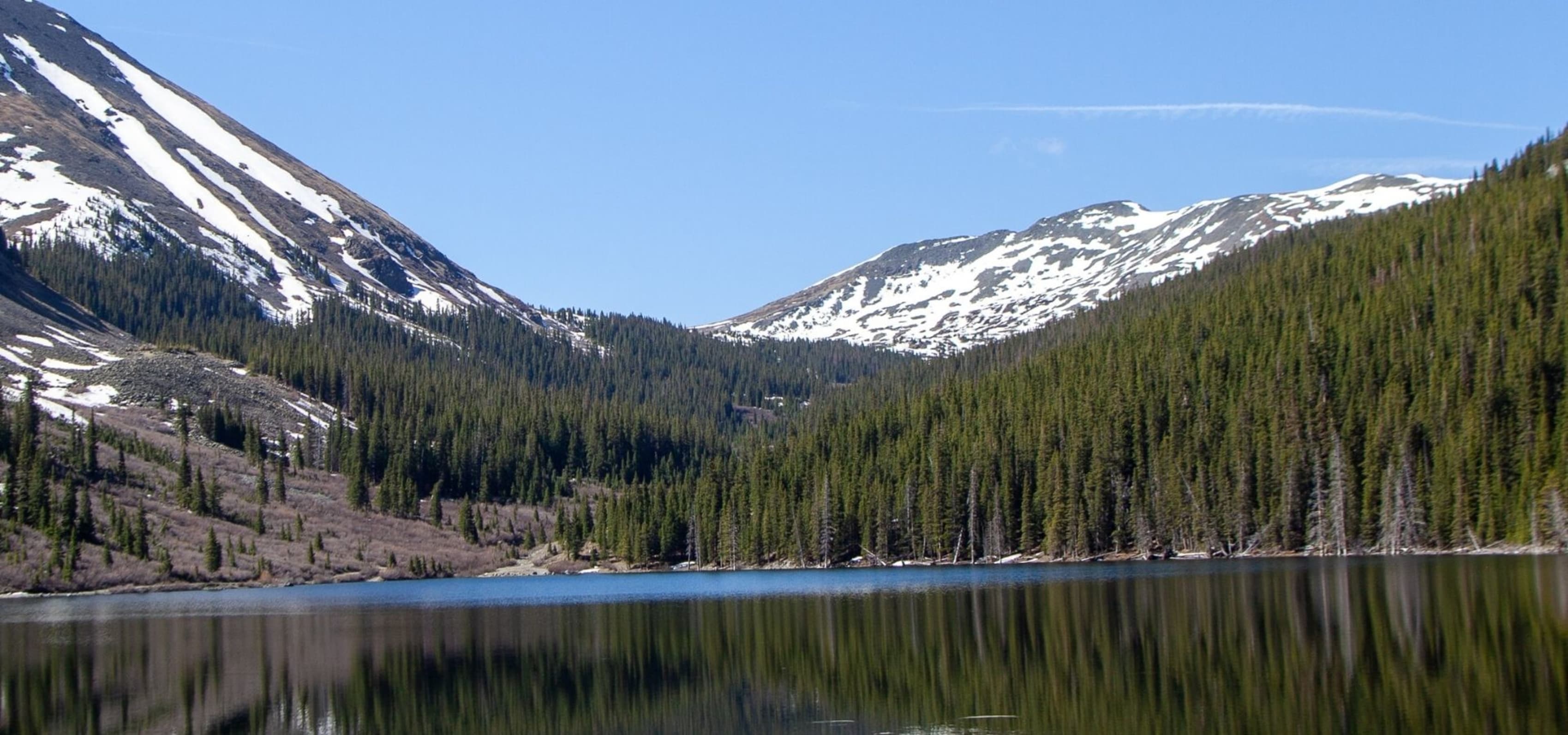 Beautiful lake scene in Colorado